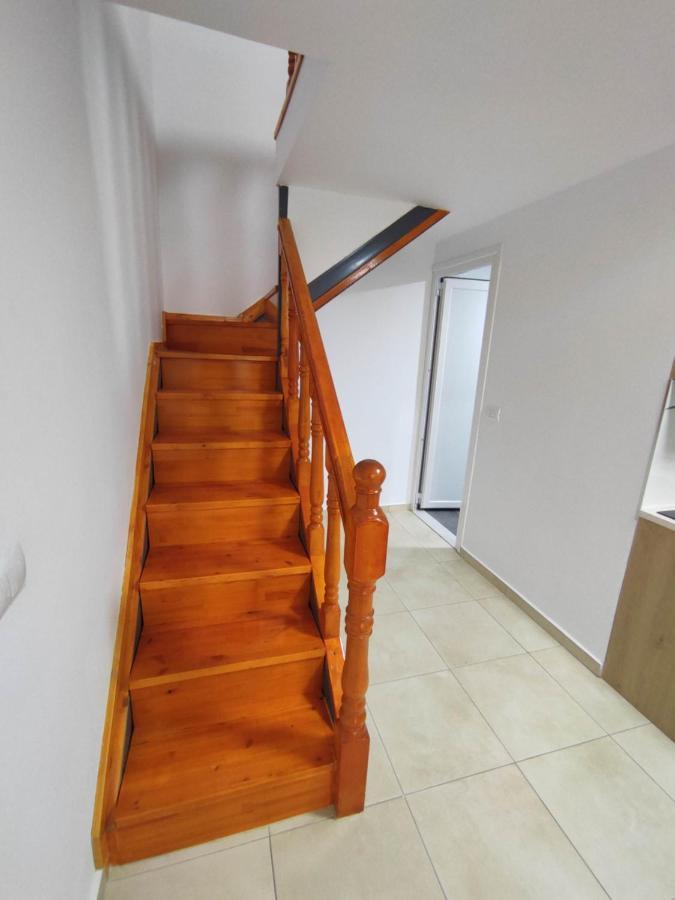 Rose Apartment Saranda Dış mekan fotoğraf