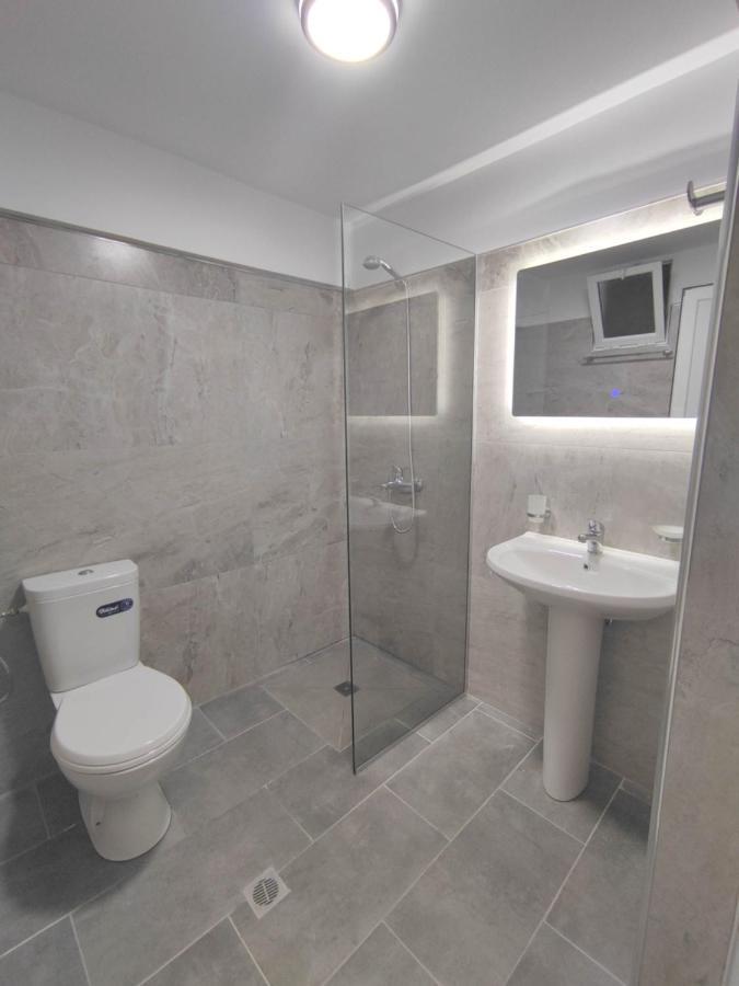 Rose Apartment Saranda Dış mekan fotoğraf